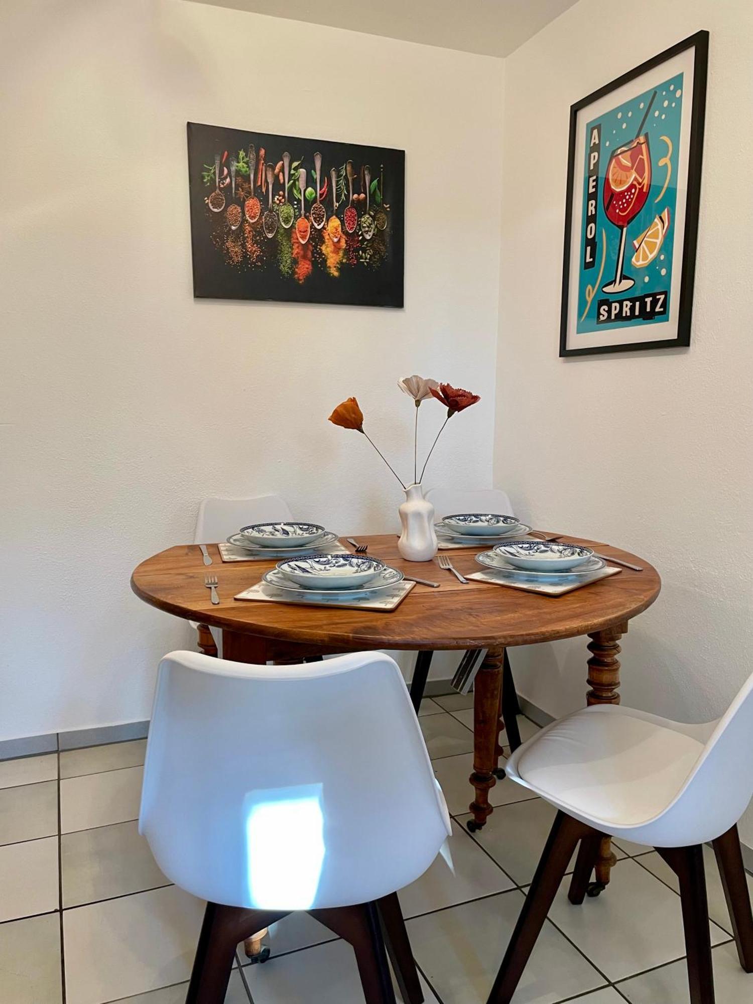 Apartment By The Park, For Bike Lovers Alsfeld Eksteriør billede